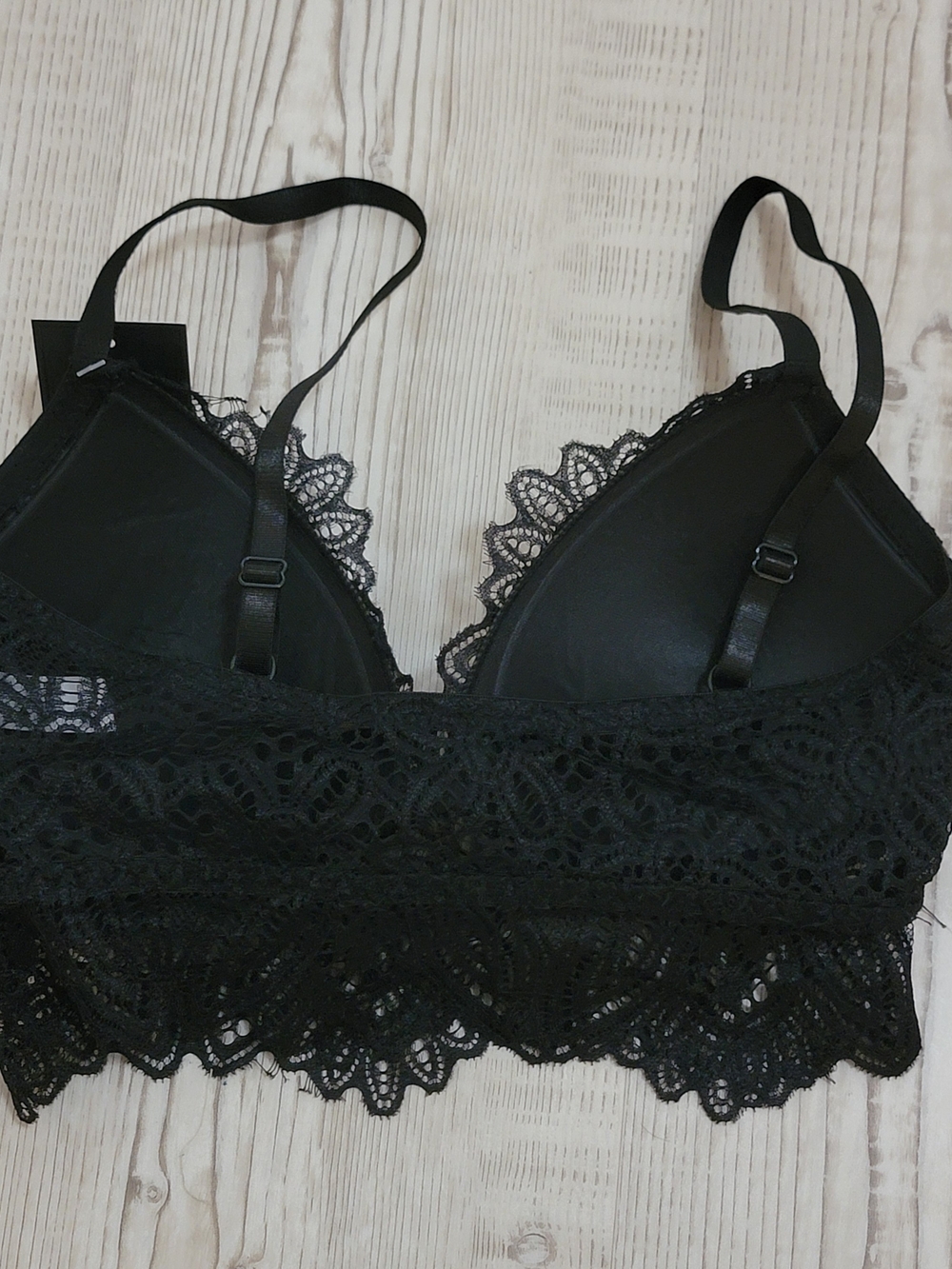 Frederick's of Hollywood Black Lace Finley Bralette Medium Dark Romantic Siren - Picture 2 of 4